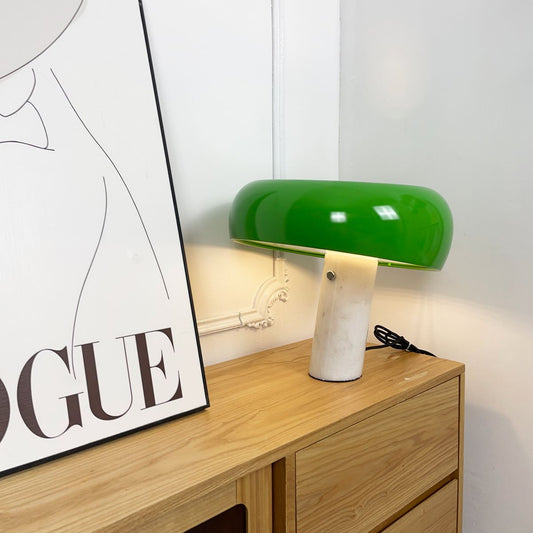 (PRE-VENTA) Lámpara de Mesa Snoopy color verde