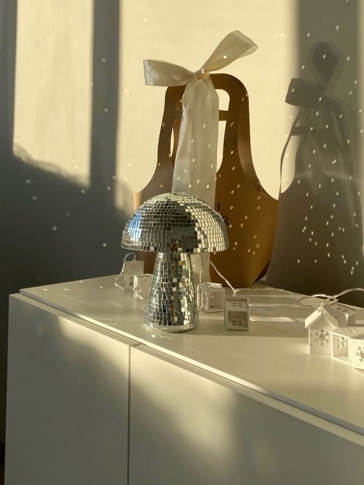 Bola disco con forma de hongo