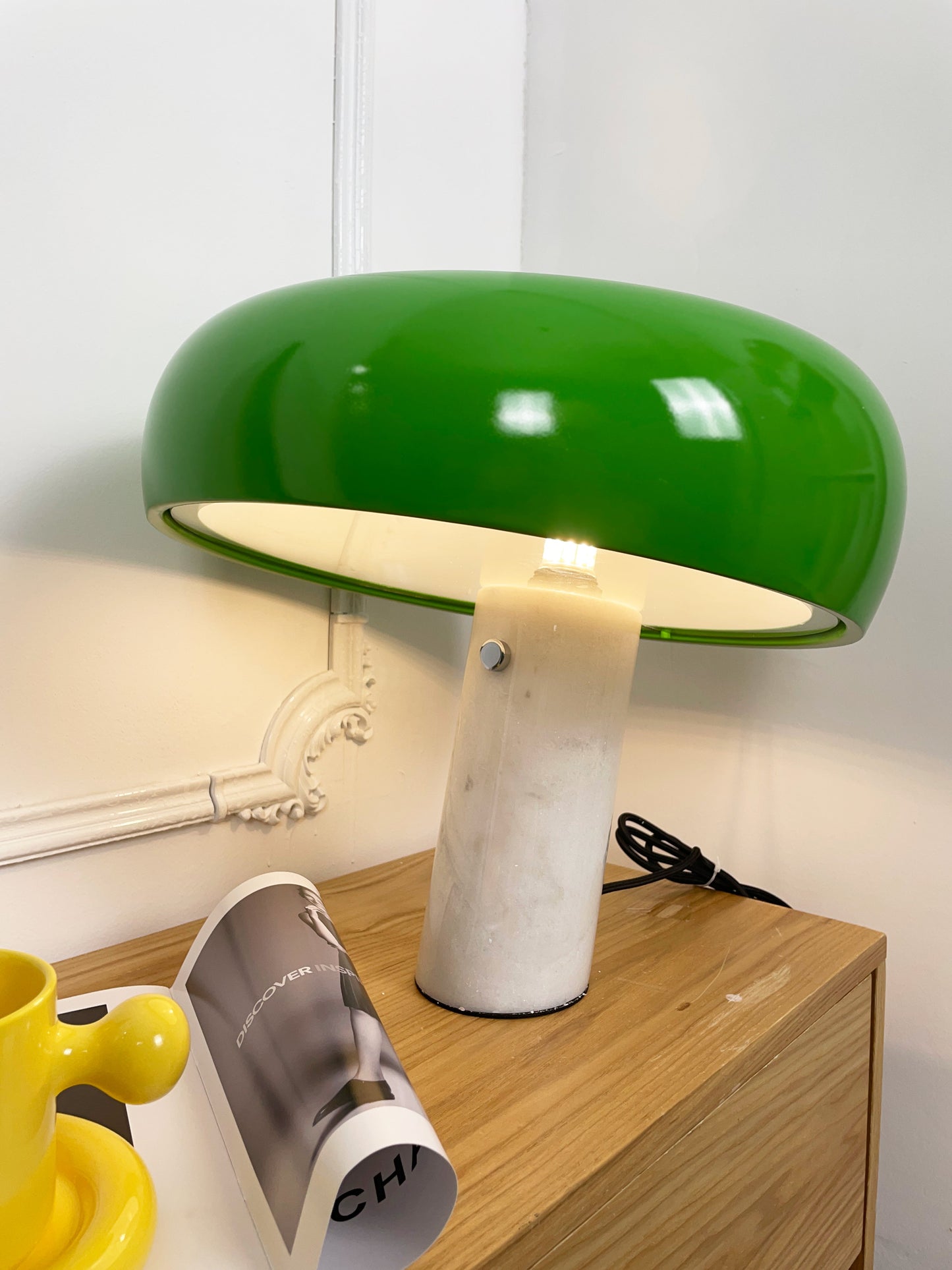 (PRE-VENTA) Lámpara de Mesa Snoopy color verde
