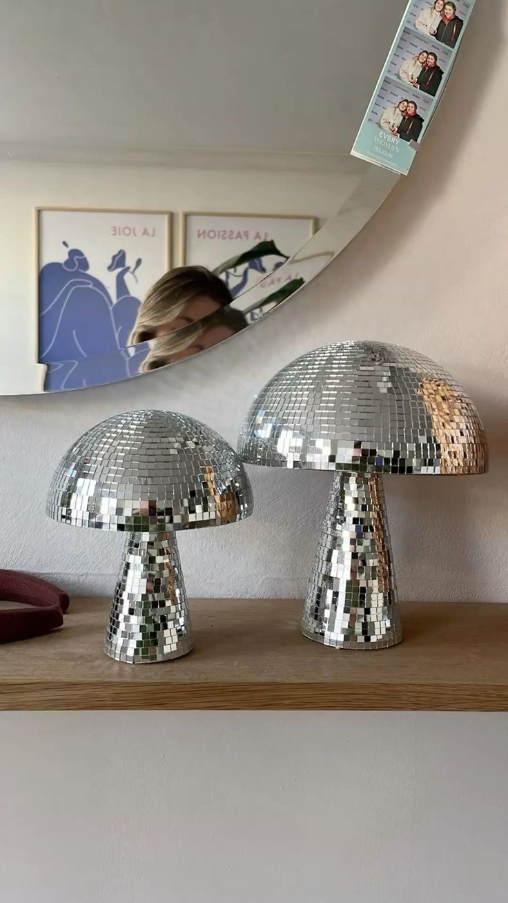 Bola disco con forma de hongo