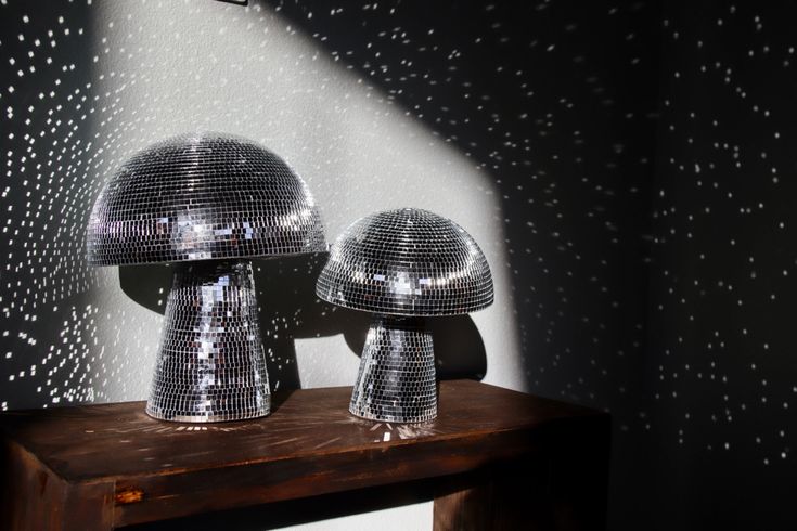 Bola disco con forma de hongo