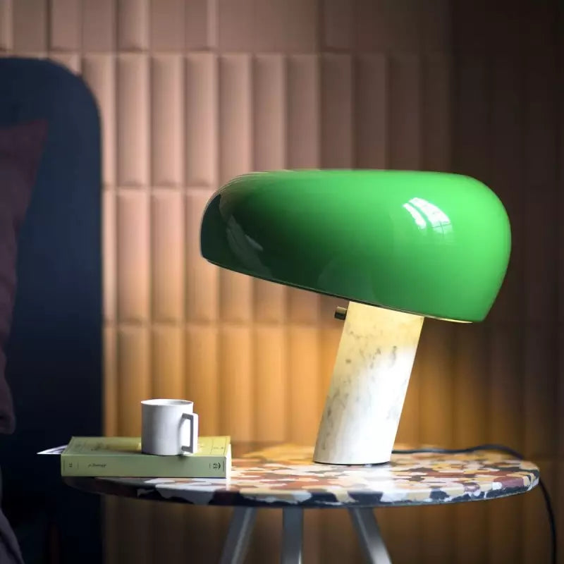 (PRE-VENTA) Lámpara de Mesa Snoopy color verde
